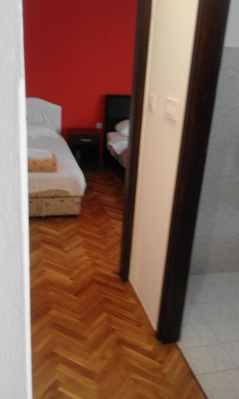 Apartments Ratkovic Tivat Eksteriør billede